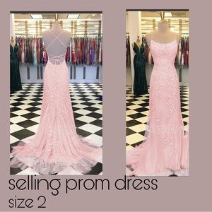 Prom dress size 2 new!